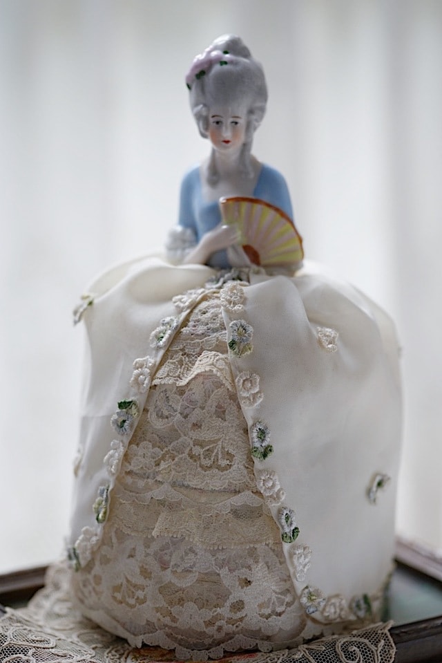 still-life-white-figurine-dress-toy picture material
