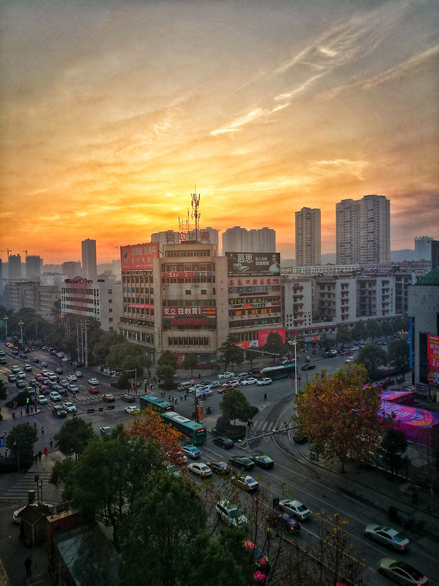 city-metropolitan-area-cityscape-urban-area-building 图片素材