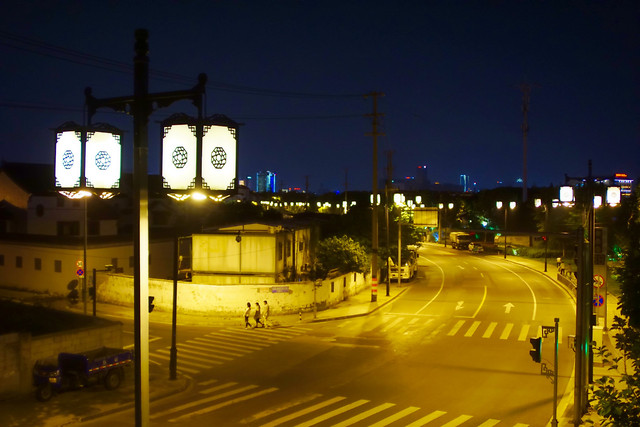 street-road-city-travel-light 图片素材