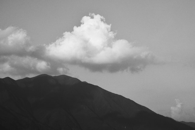 sky-mountain-cloud-monochrome-fog picture material