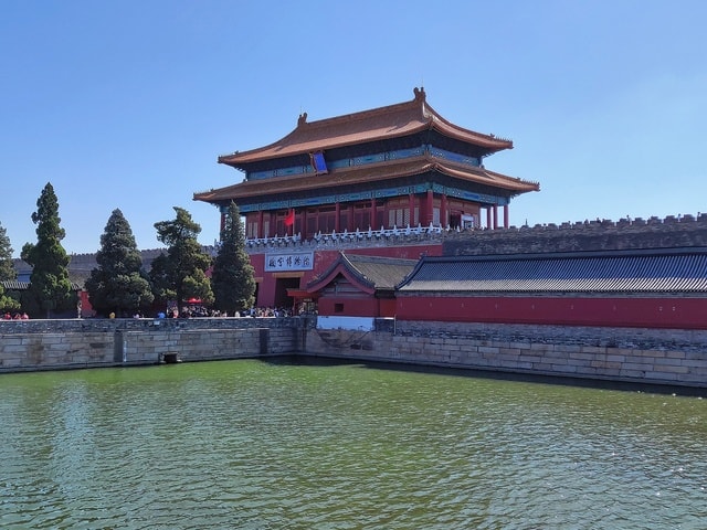 water-sky-building-tourism-river picture material