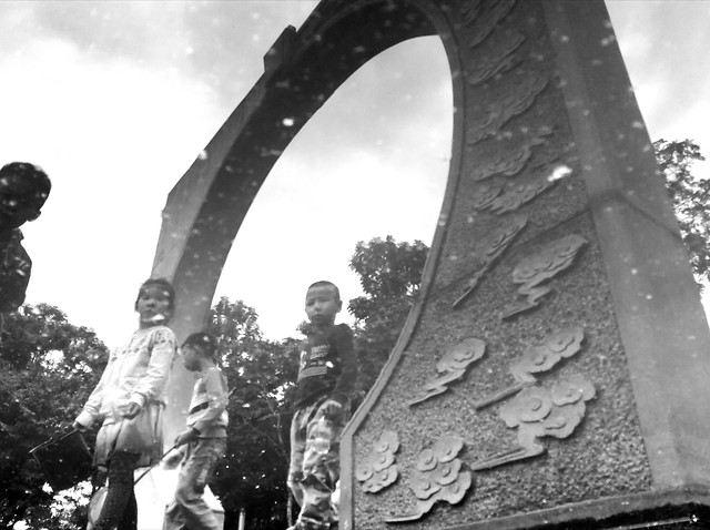 people-adult-man-group-two 图片素材