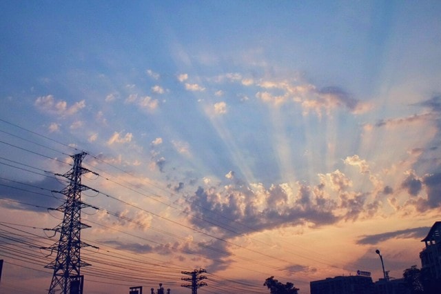 sky-cloud-afterglow-overhead-power-line-daytime 图片素材