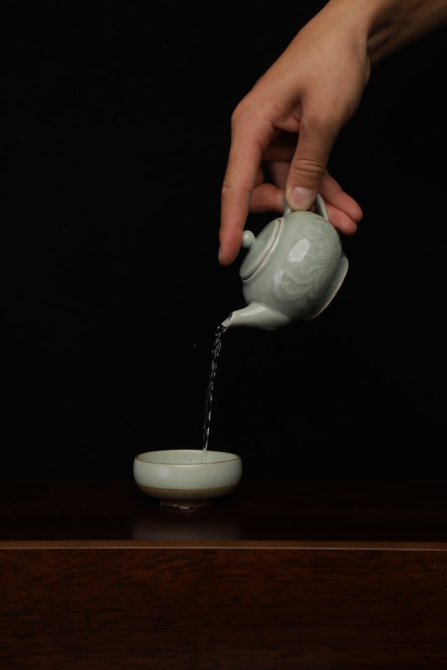 tea-rhyme picture material