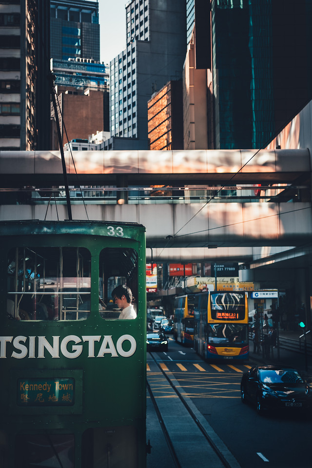 city-car-street-downtown-architecture 图片素材