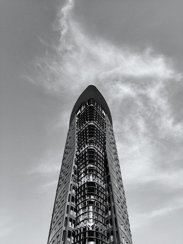 white-skyscraper-black-sky-landmark picture material