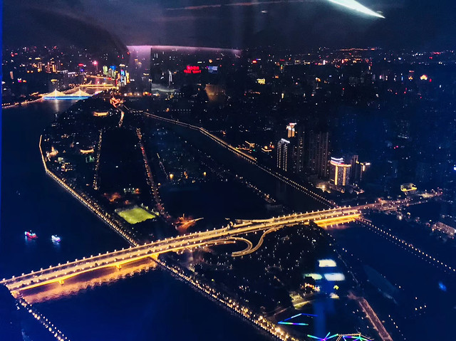 highway-city-road-bridge-transportation-system 图片素材