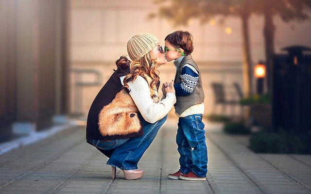 people-street-woman-girl-photograph 图片素材