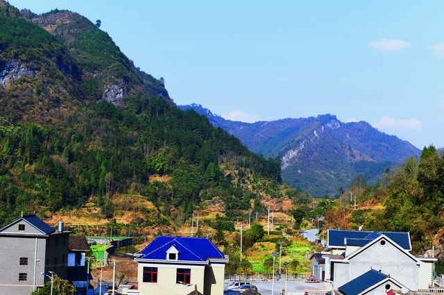 landscape-mountain-mountainous-landforms-hill-station-mountain-village 图片素材