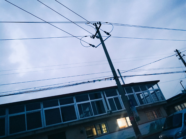 electricity-wire-sky-construction-expression 图片素材