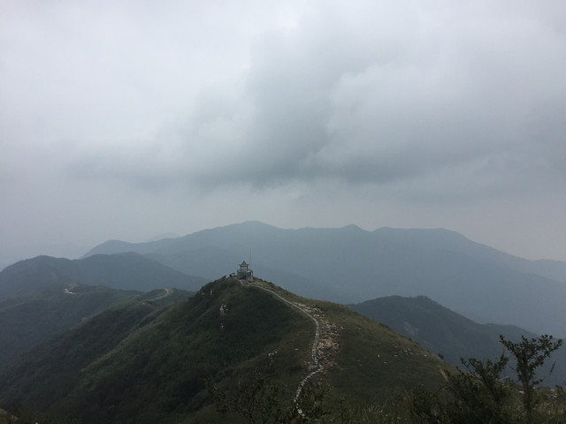 mountain-landscape-fog-travel-sky picture material