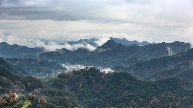 mountain-sky-tree-hill-landscape 图片素材