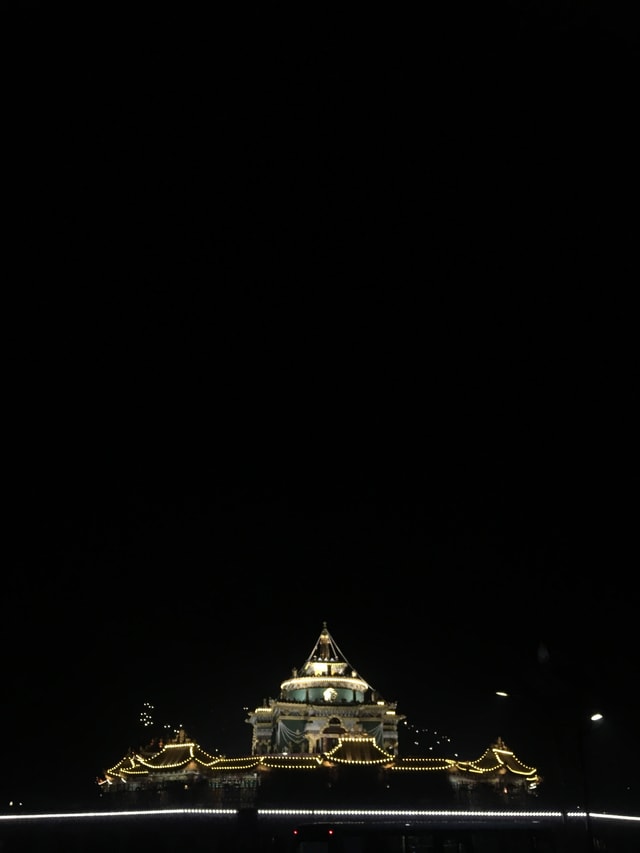 sky-lighthouse-moon-no-person-light 图片素材