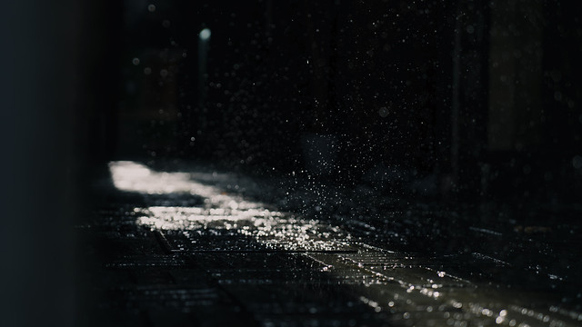 rain-storm-no-person-dark-astronomy 图片素材