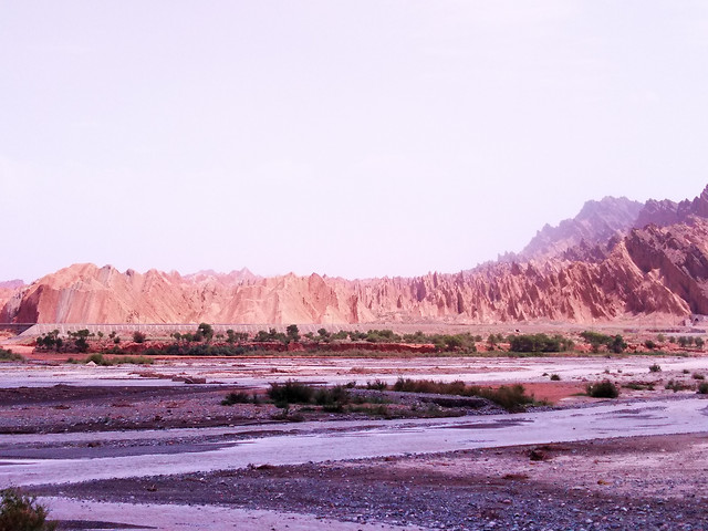 天山神秘大峡谷 图片素材