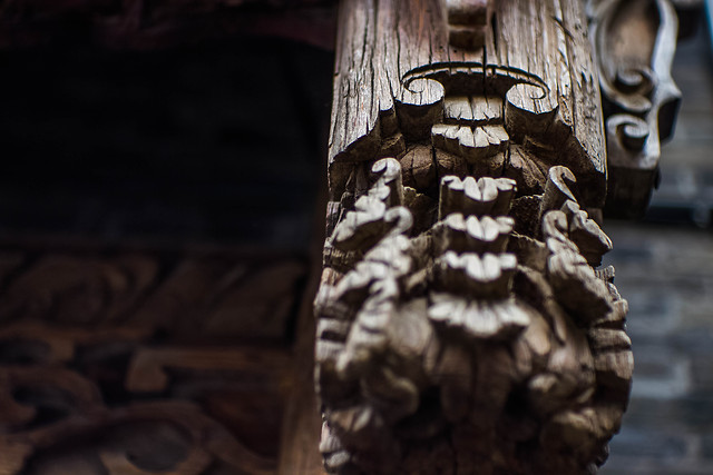 wood-no-person-dark-old-decoration 图片素材