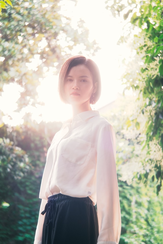 portrait-people-in-nature-white-hair-photograph 图片素材