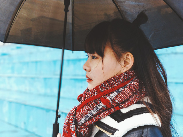 people-woman-portrait-travel-one picture material