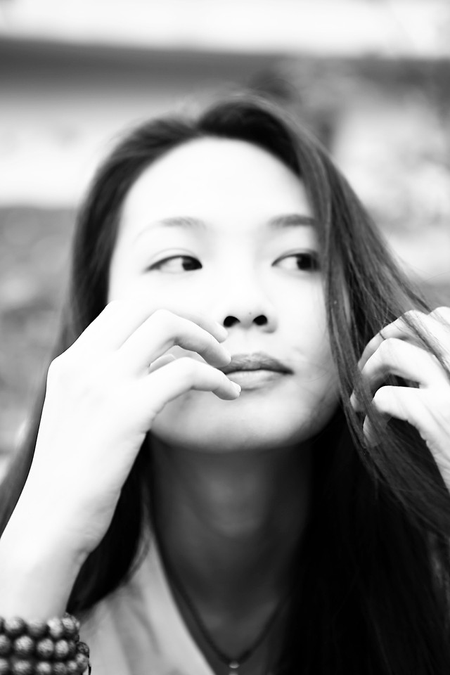 monochrome-woman-portrait-girl-people 图片素材