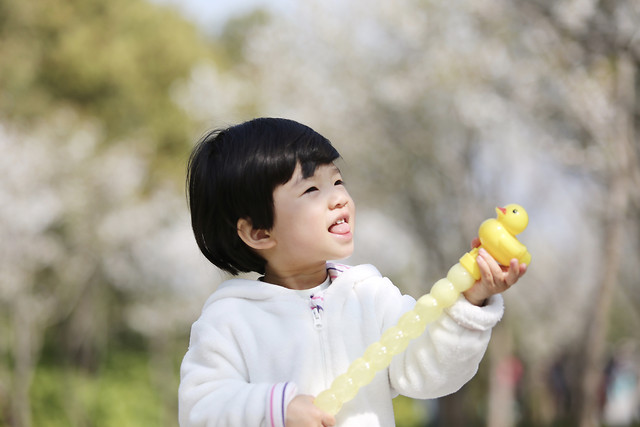 child-nature-girl-people-cute 图片素材