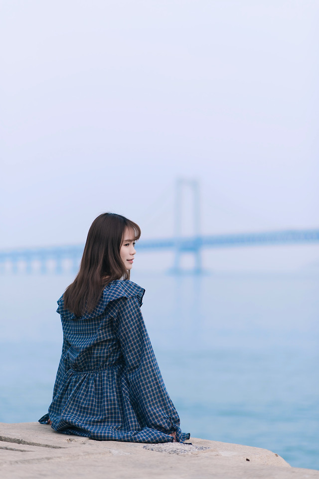 sea-woman-beach-blue-nature 图片素材