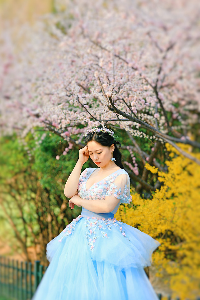 nature-flower-girl-beautiful-dress 图片素材