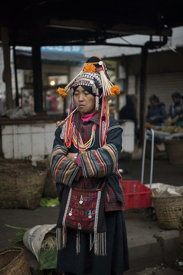 people-wear-religion-festival-veil 图片素材