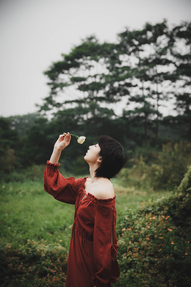 girl-people-portrait-one-woman picture material