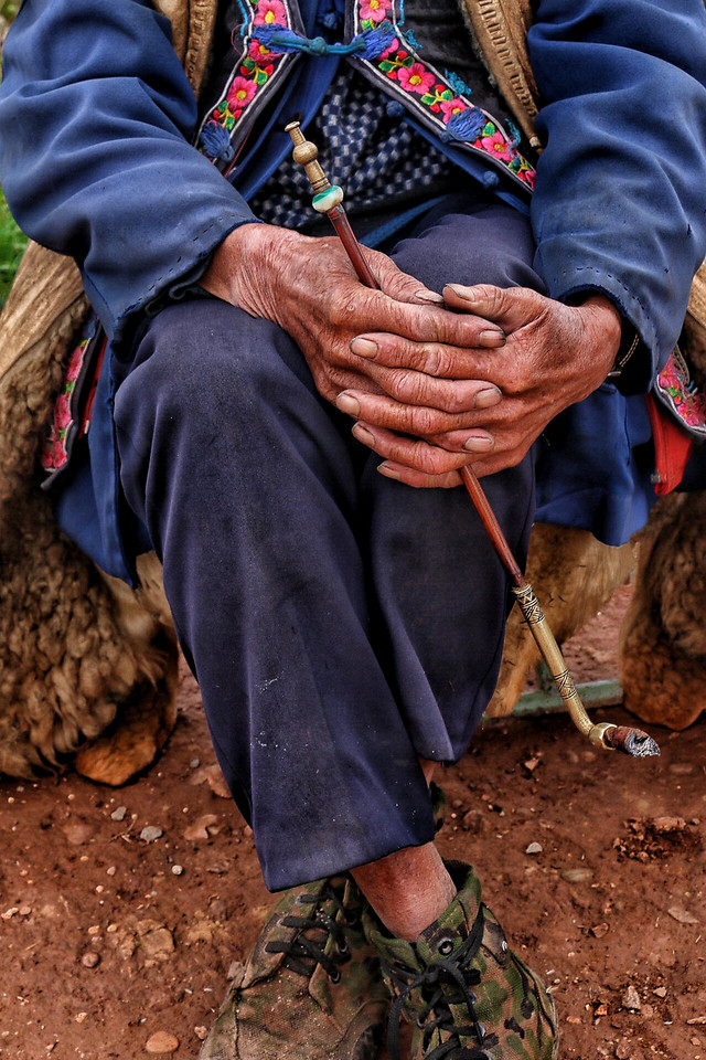 people-man-woman-adult-child 图片素材