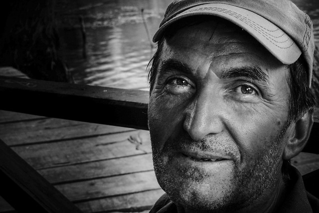 man-face-portrait-black-and-white-monochrome 图片素材