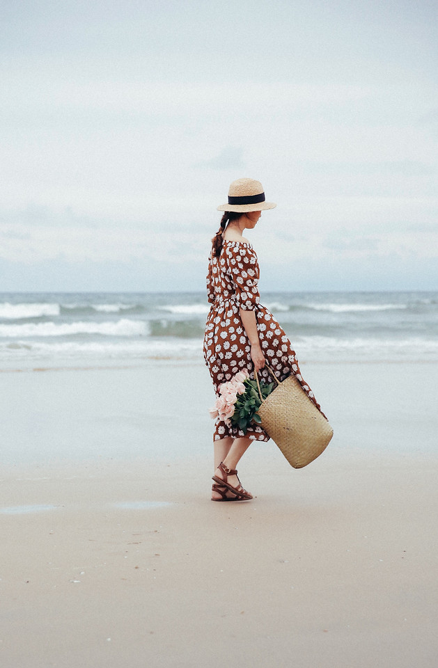 beach-sea-seashore-sand-water picture material