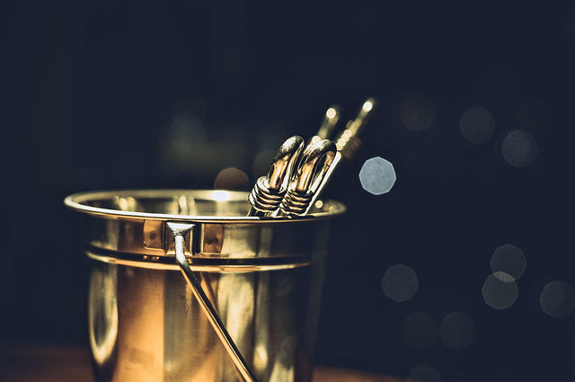 no-person-still-life-kitchenware-gold-glass picture material