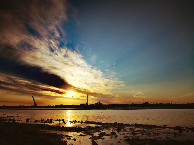 sunset-water-beach-dawn-sun 图片素材