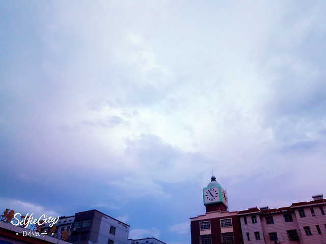 世界因你而在 图片素材