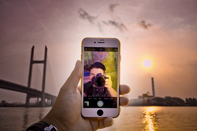 sunset-telephone-people-sun-travel 图片素材