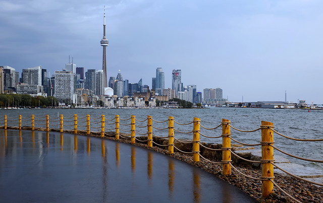 water-city-travel-pier-river 图片素材