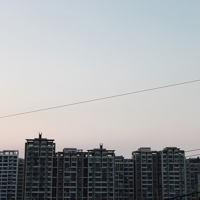 city-skyscraper-building-urban-skyline 图片素材