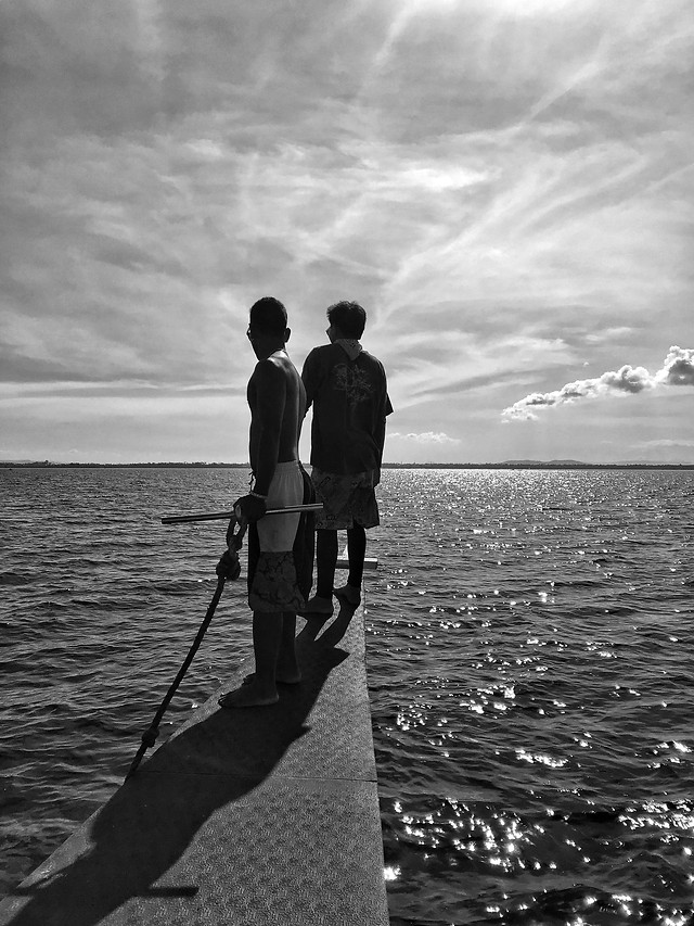 people-water-sea-sky-man 图片素材
