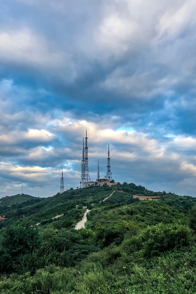 no-person-sky-travel-cloud-architecture picture material