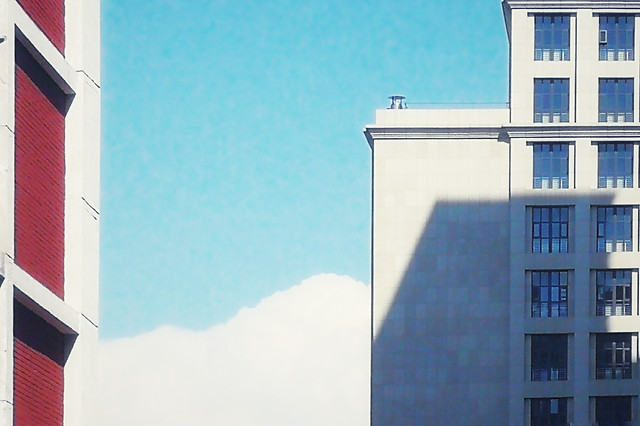 sky-building-architecture-window-facade 图片素材