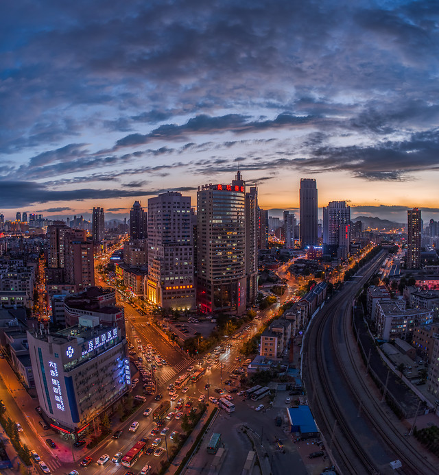 city-skyline-cityscape-skyscraper-metropolitan-area 图片素材