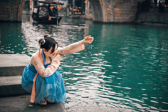 water-people-travel-woman-photograph 图片素材