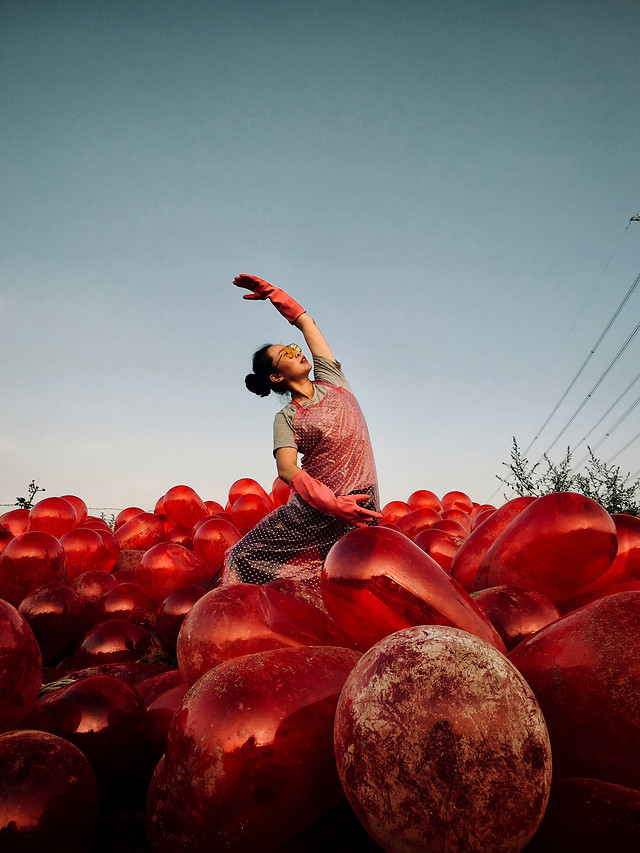 sky-rhapsody-food-red-people 图片素材