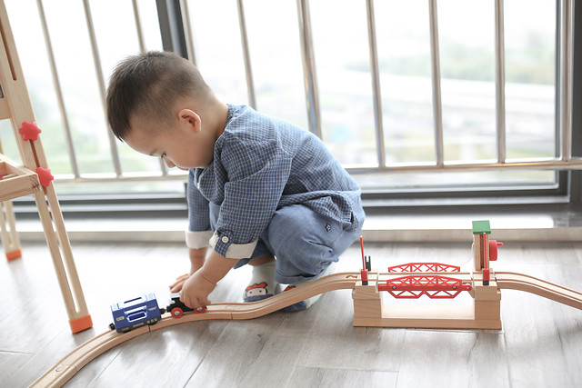 furniture-child-sitting-indoors-people picture material