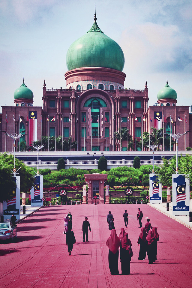 architecture-building-city-sky-tourism picture material