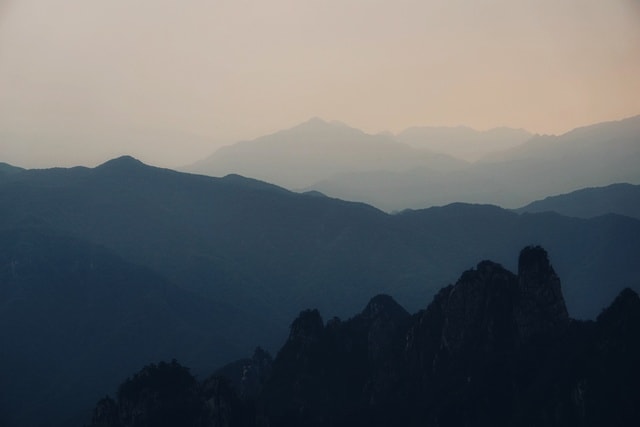 far-mountain 图片素材