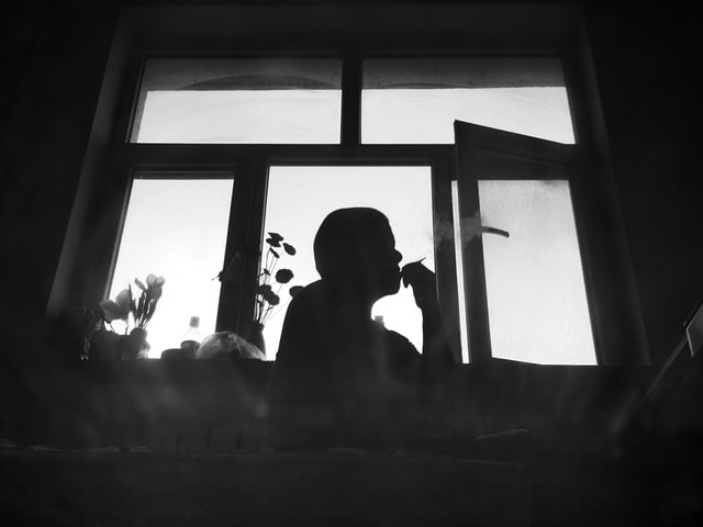 silhouette-light-shadow-monochrome-window 图片素材