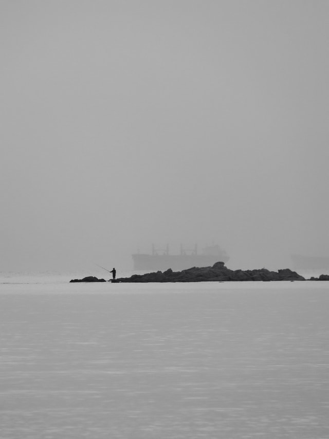 sea-water-ocean-fog-vehicle 图片素材