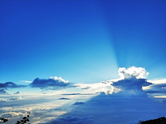 sky-dawn-light-and-shadow-no-person-outdoors 图片素材