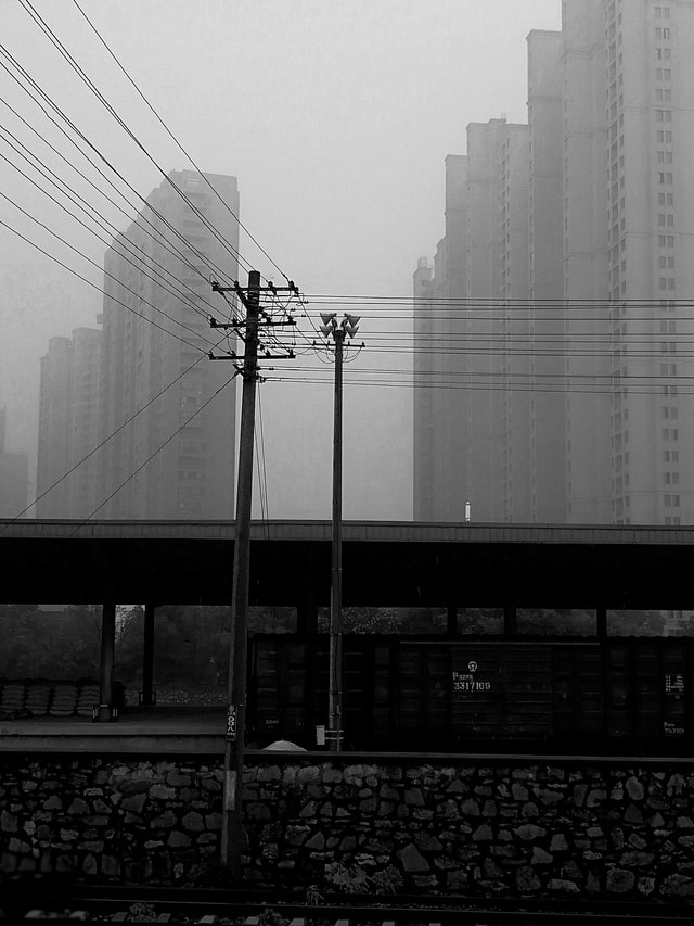 black-and-white-architecture-sky-monochrome-building 图片素材